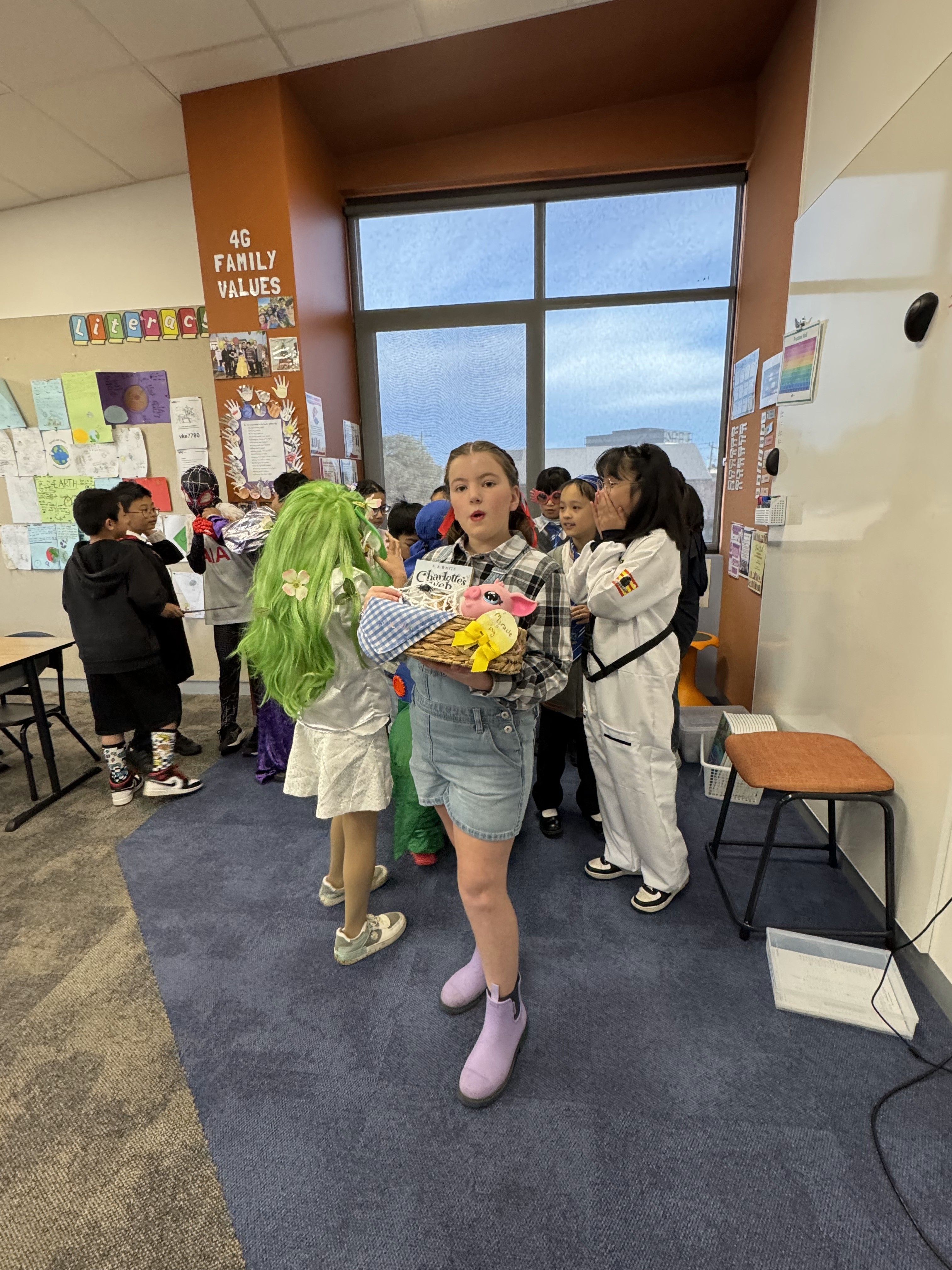 /uploaded_files/media/gallery/17562645552025 book week (7).jpg